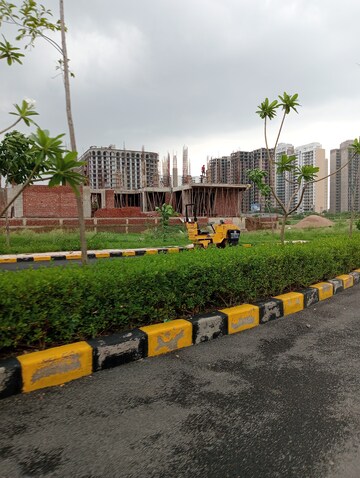  Plot – Exterior View View at Deva Road - for Sale
