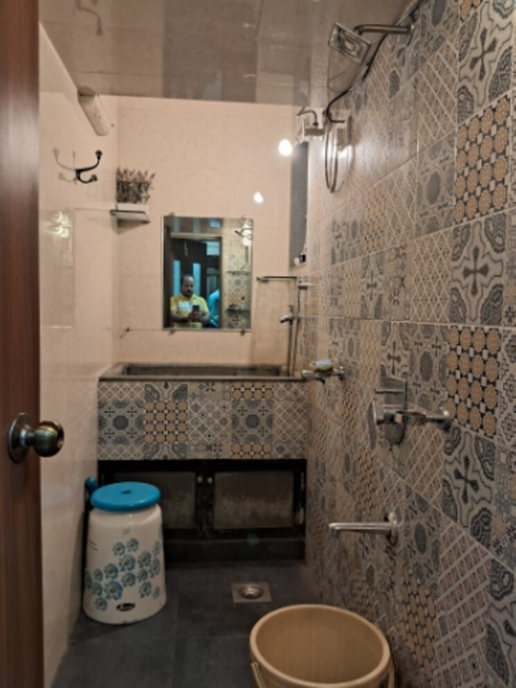 Bathroom, dosti-daffodil 1 Bedroom 400 Sq.Ft. Apartment In Wadala East Mumbai 8363882