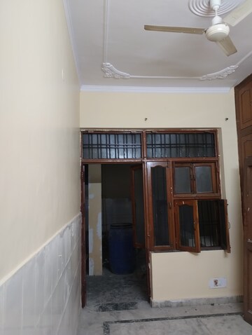 2.5 BHK Villa – Exterior View View at Sector 45 - for Rent