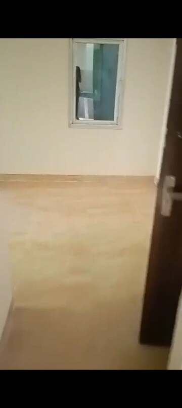 Room in 2 BHK Apartment at Migsun Roof, Raj Nagar Extension – for Sale