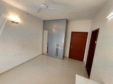 Room in 3 BHK Apartment at L&T Raintree Boulevard, Hebbal – for Rent