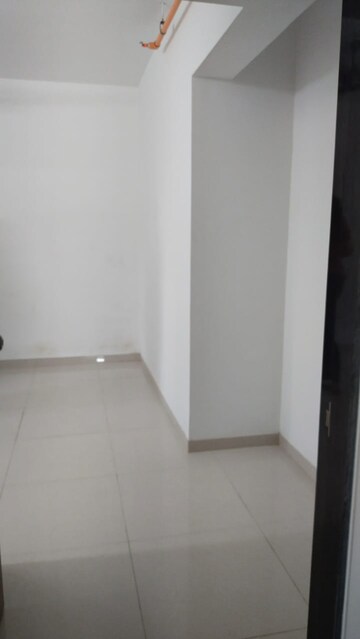 Room in 1.5 BHK Apartment at MICL Aaradhya Nine, Ghatkopar East – for Rent