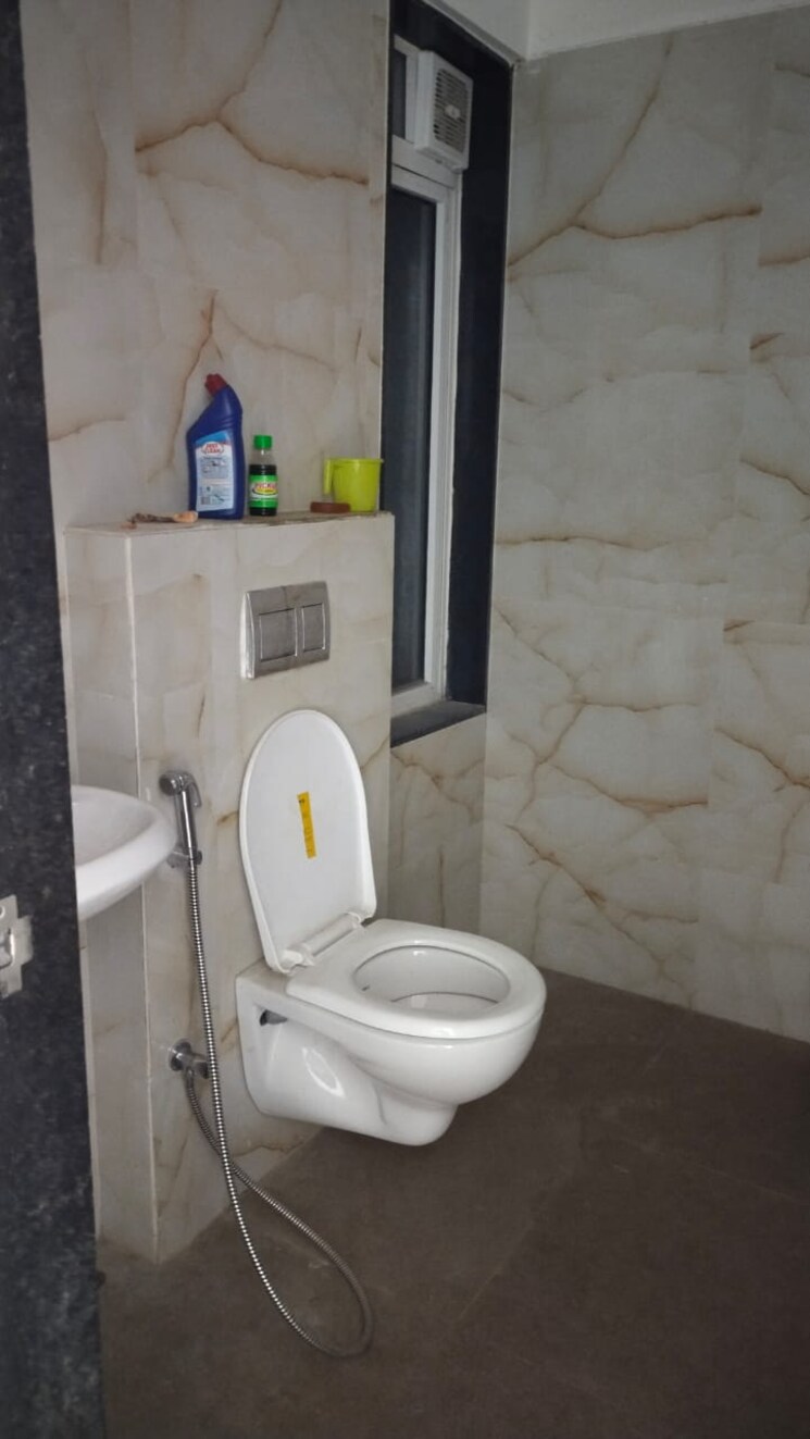Bathroom, micl-aaradhya-nine 1.5 Bedroom 518 Sq.Ft. Apartment In Ghatkopar East Mumbai 8364120