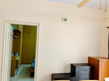 Furnished Amenities in 2 BHK Builder Floor at Hsr Layout – for Rent
