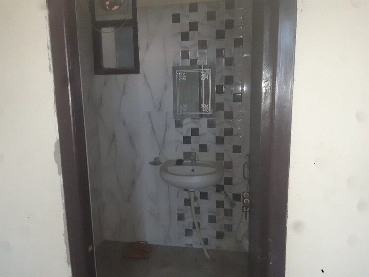 Bathroom, gold-star-homes 3 Bedroom 1605 Sq.Ft. Apartment In Vrindavan Yojna Lucknow 8364145