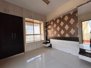 Room in 3 BHK Apartment at Kool Homes Signature, Undri – for Rent
