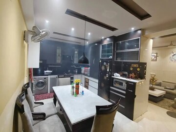 Gym in 2.5 BHK Apartment at Gaur City 2 - 12th Avenue, Sector 16c Greater Noida – for Sale