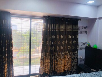 Room in 2 BHK Apartment at Sunrise CHS Vashi, Sector 28 – for Rent