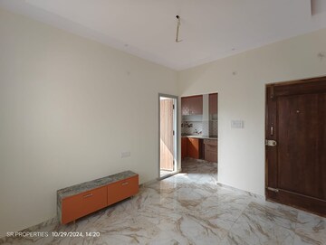 Room in 3 BHK Builder Floor at Hsr Layout – for Rent