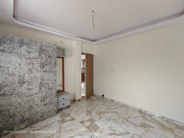 Room in 3 BHK Builder Floor at Hsr Layout – for Rent