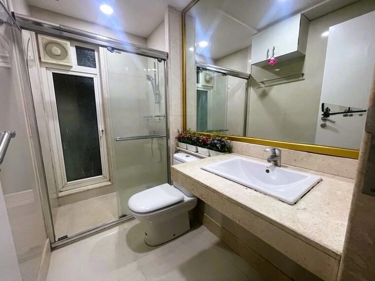 Bathroom, hiranandani-astra 2 Bedroom 950 Sq.Ft. Apartment In Ghodbunder Road Thane 8364203
