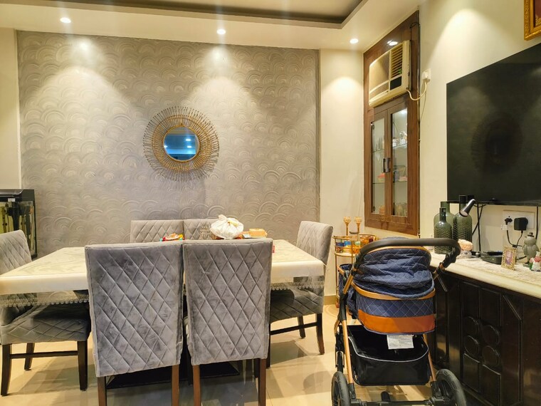 Master Bedroom, nitishree-lotus-pond-blessed-homes 3 Bedroom 1955 Sq.Ft. Apartment In Vaibhav Khand Ghaziabad 8364265