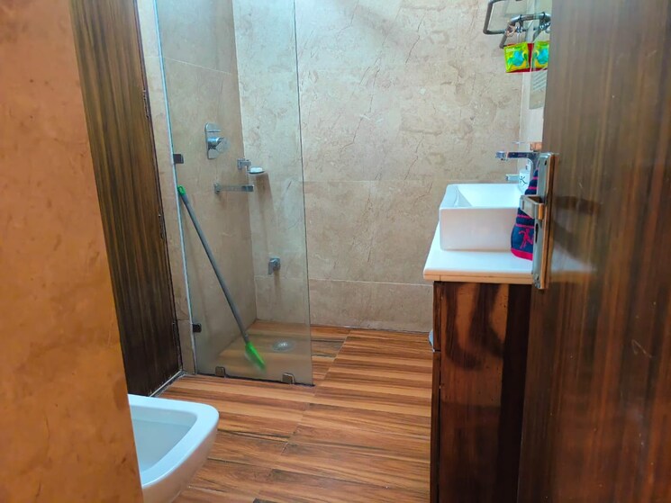 Bathroom, nitishree-lotus-pond-blessed-homes 3 Bedroom 1955 Sq.Ft. Apartment In Vaibhav Khand Ghaziabad 8364265