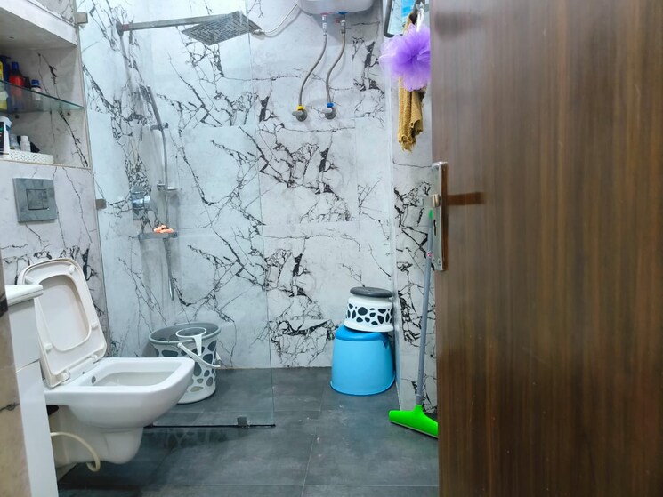 Bathroom, nitishree-lotus-pond-blessed-homes 3 Bedroom 1955 Sq.Ft. Apartment In Vaibhav Khand Ghaziabad 8364265