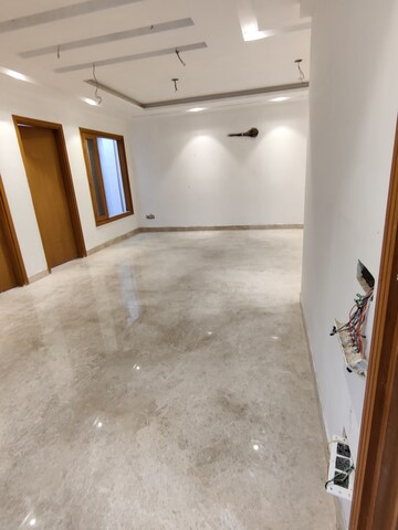 Building Lobby in 3 BHK Apartment at Vasant Kunj – for Sale