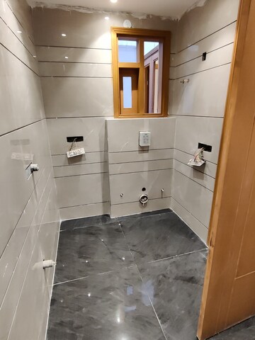 Bathroom in 3 BHK Apartment at Vasant Kunj – for Sale