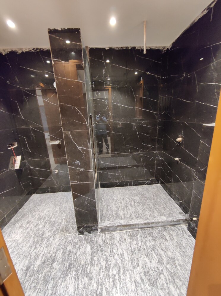 Other, vasant kunj 3 Bedroom 2500 Sq.Ft. Apartment In Vasant Kunj Delhi 8364208