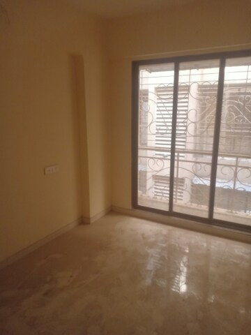 Room in 1 RK Apartment at Ulwe Sector 8 – for Sale