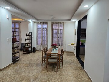 Parking in 3 BHK Builder Floor at Hsr Layout – for Rent