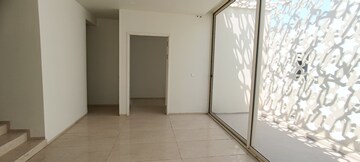Room in 4 BHK Villa at Gold Fish Zresta, Kokapet – for Rent