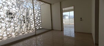 Room in 4 BHK Villa at Gold Fish Zresta, Kokapet – for Rent