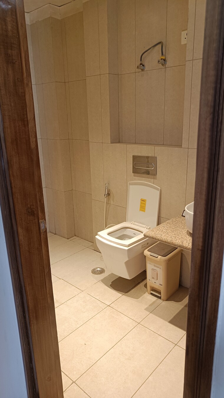 Bathroom, ss-linden 4 Bedroom 2741 Sq.Ft. Apartment In Sector 84 Gurgaon 8364267