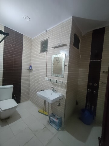 Bathroom in 1 BHK Builder Floor at Rama Park – for Rent