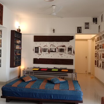 Bedroom in 2 BHK Apartment at Godrej Horizon, Mohammadwadi – for Rent