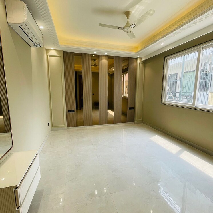 Room, ansal-api-esencia 4 Bedroom 299 Sq.Yd. Builder Floor In Sector 67 Gurgaon 8364278