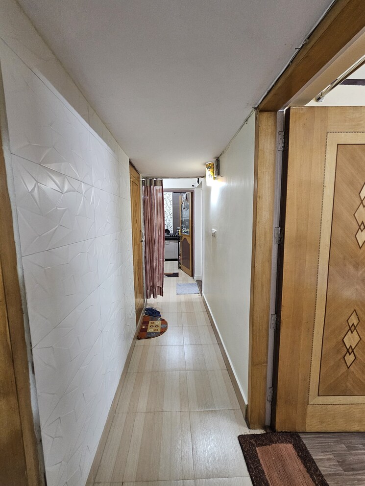 undefined, vikas puri 2.5 Bedroom 120 Sq.Yd. Apartment In Vikas Puri Delhi 8364288