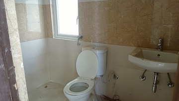 Bathroom in 2.5 BHK Apartment at Amrapali Golf Homes, Sector 4, Greater Noida – for Rent
