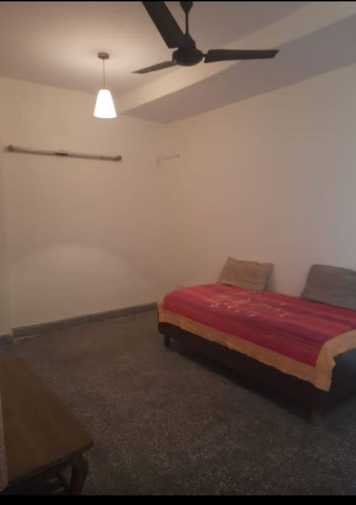 2 BHK Builder Floor For Sale in Lajpat Nagar I