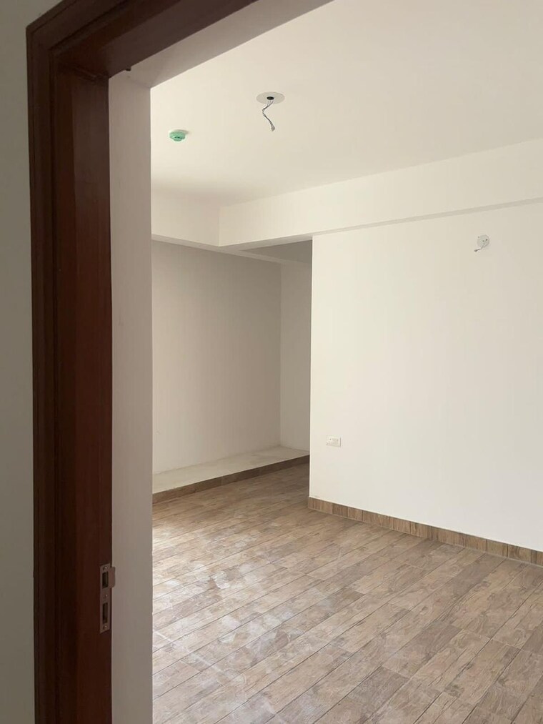 Room, paramount-golfforeste 3 Bedroom 1450 Sq.Ft. Villa In Zeta I Greater Noida Greater Noida 8364358