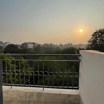 Balcony in 1 BHK Builder Floor at Saket – for Rent