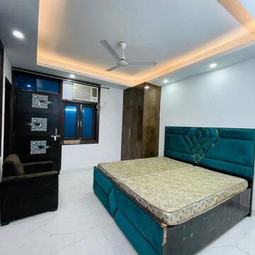 Bedroom in 1 BHK Builder Floor at Saket – for Rent