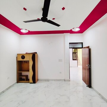 Room in 1 BHK Builder Floor at Saket – for Rent