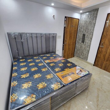 Bedroom in 1 BHK Builder Floor at Saket – for Rent