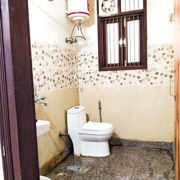 Bathroom in 1 RK Builder Floor at Saket – for Rent