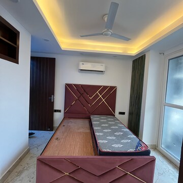Bedroom in 3 BHK Builder Floor at Chattarpur – for Rent