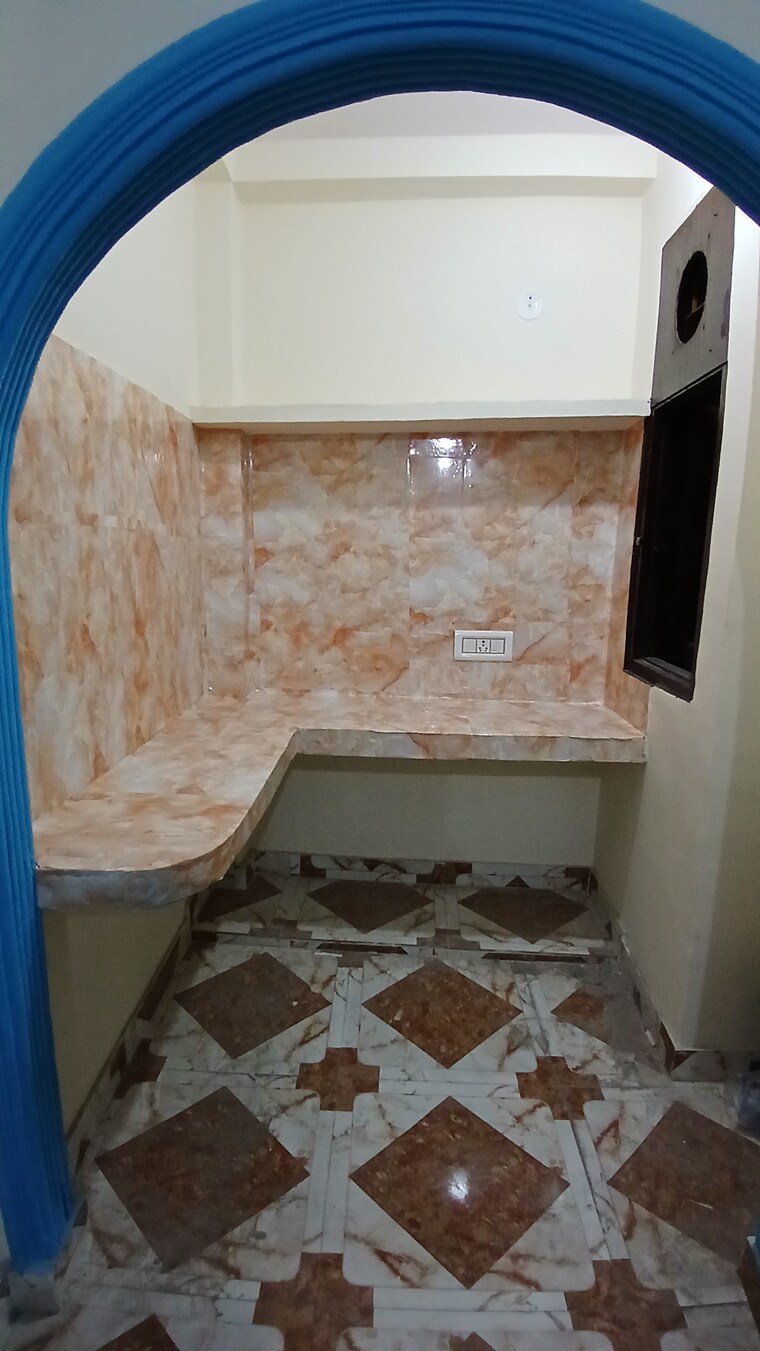 Kitchen, batla house 2 Bedroom 495 Sq.Ft. Builder Floor In Batla House Delhi 8364477