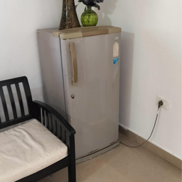 Bathroom in 1 BHK Apartment at Singla South City, Vip Road – for Rent
