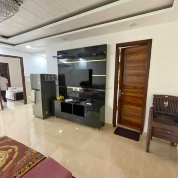Living Room in 3 BHK Builder Floor at Chattarpur – for Rent