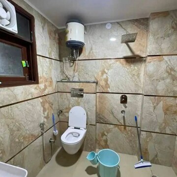 Furnished Amenities in 3 BHK Builder Floor at Chattarpur – for Rent