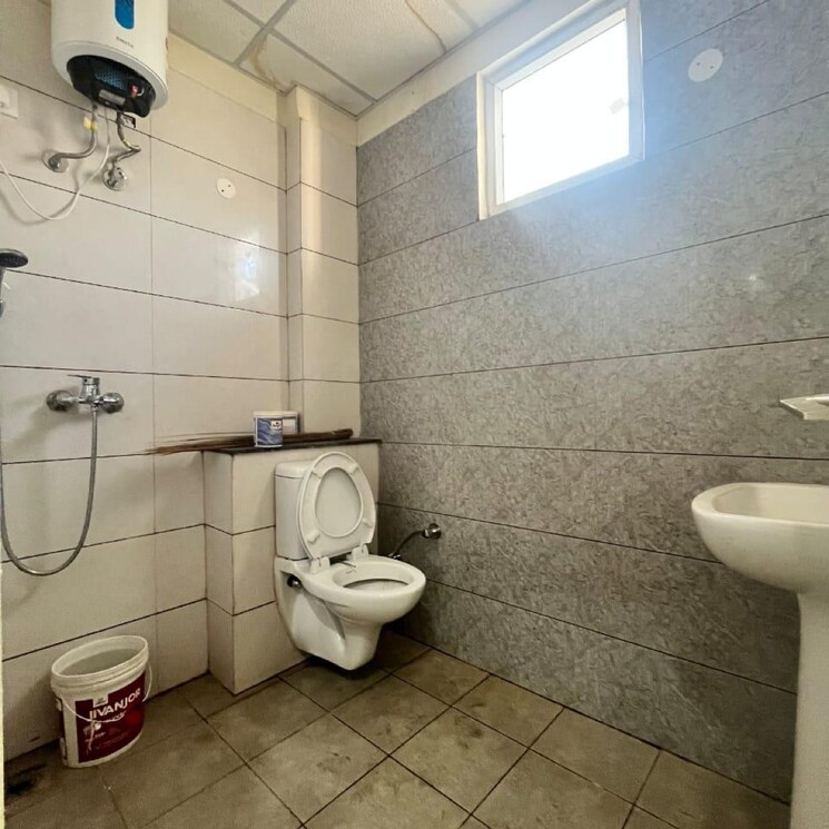 Bathroom, sbp-city-of-dreams-zirakpur 1 Bedroom 610 Sq.Ft. Apartment In High Ground Zirakpur 8364485
