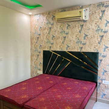 Bedroom in 2 BHK Apartment at Maya Garden City, Nagla Road – for Rent