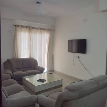 Living Room in 2.5 BHK Independent House at Sector 82 – for Rent