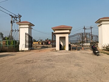  Plot – Exterior View View at Sultanpur Road - for Sale