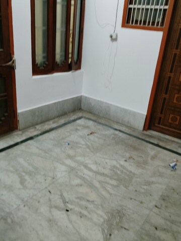 Room in 3 BHK Independent House at Vikas Nagar – for Rent