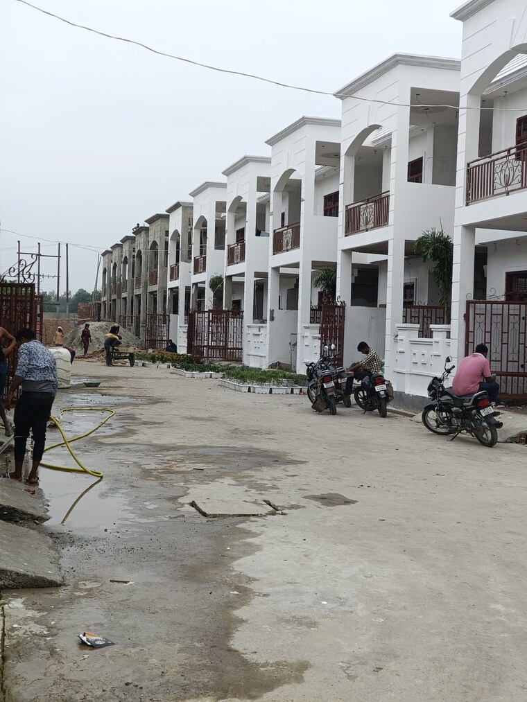  Parking, bakkas 2 Bedroom 1050 Sq.Ft. Villa In Bakkas Lucknow 8364584