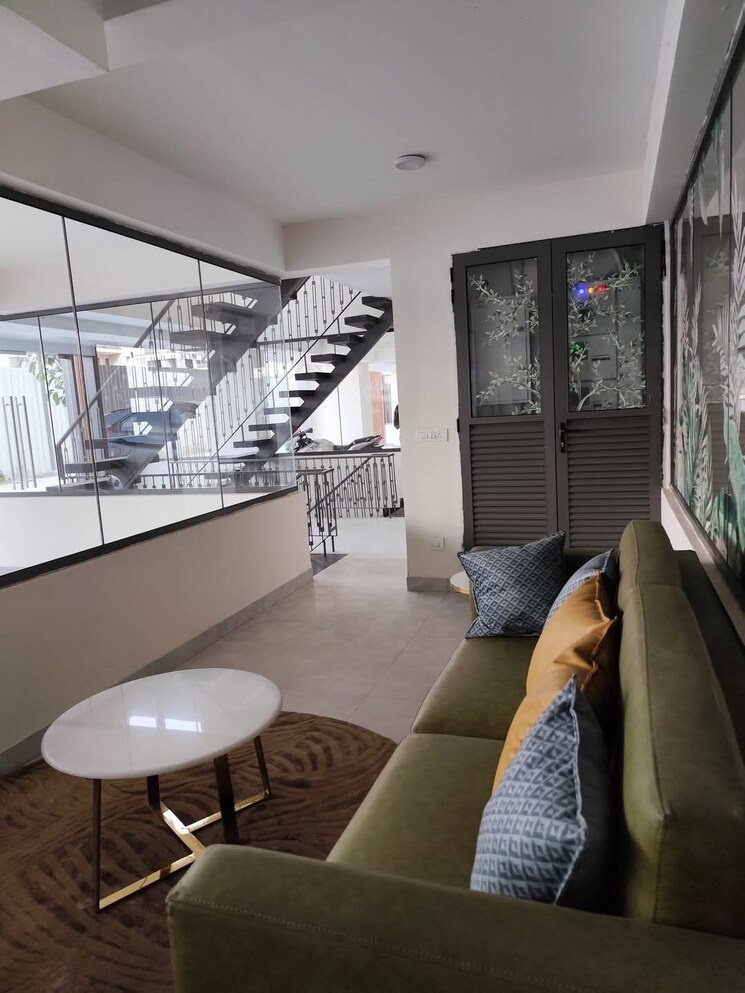 Master Bedroom, smart-world-gems 3.5 Bedroom 1494 Sq.Ft. Apartment In Sector 89 Gurgaon 8364590